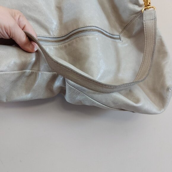 Anna Corinna leather mid city fold over tote - Picture 7 of 12